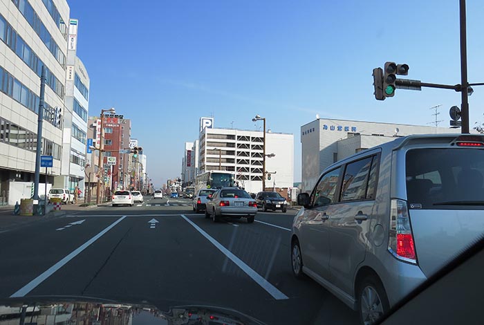 webnews今朝の北見／国道39号、大通り西３丁目、為山堂医院横