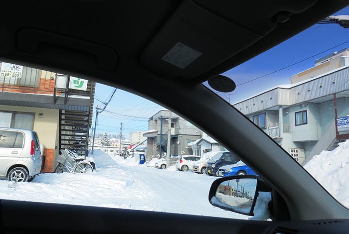 webnews今朝の北見／建物の陰に北見工業大学