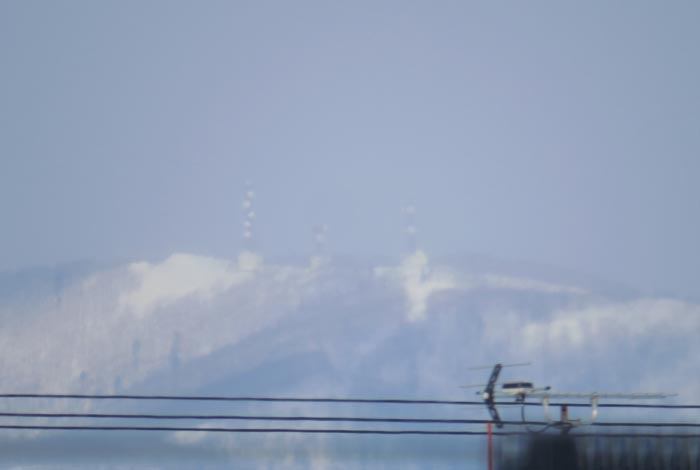 webnews今朝の北見／仁頃山頂上には開発局の無線中継施設がある