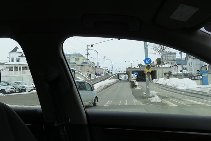 webnews今朝の北見／東９丁目歩道橋の交差点から左