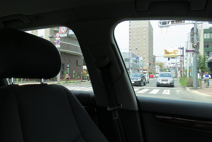 webnews今朝の北見／駅前交差点から左は中央通り側