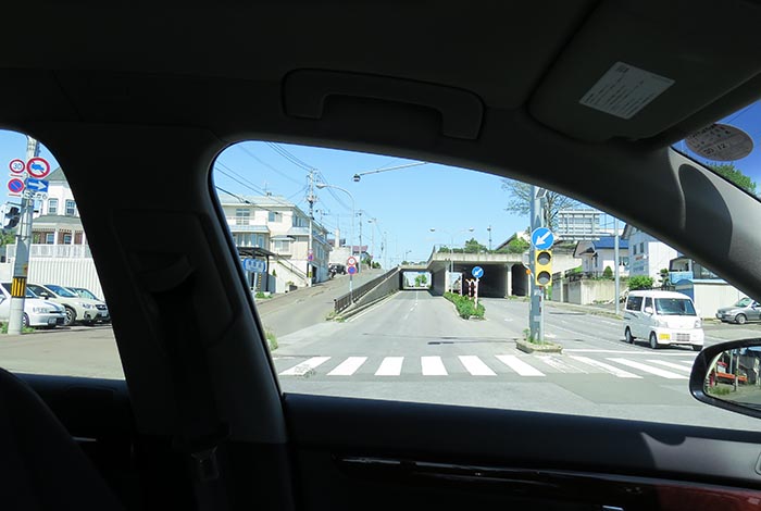 webnews今朝の北見／東９丁目歩道橋の交差点から左