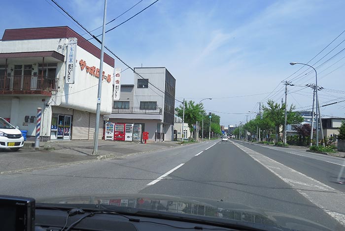 webnews今朝の北見／常盤通り、さかい商店前から北見市民会館方向