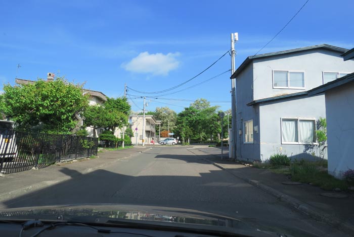 webnews今朝の北見／松浦水産駐車場裏の通り