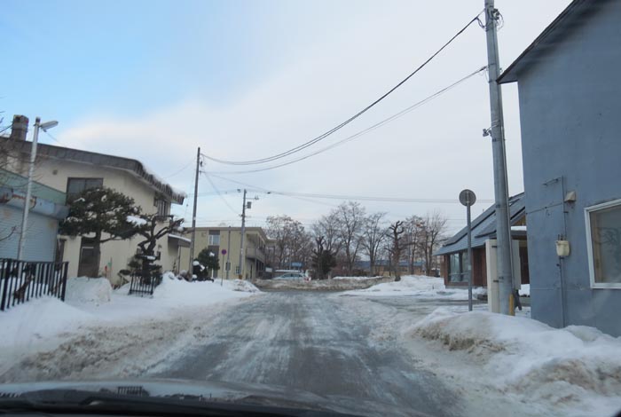webnews今朝の北見／松浦水産駐車場裏の通り