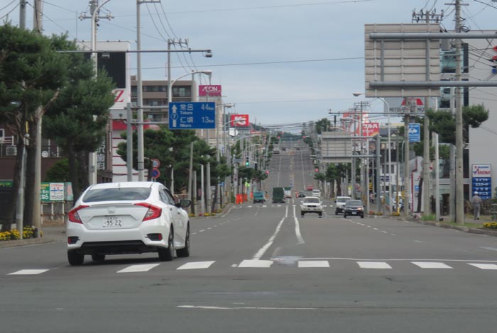 webnews今朝の北見／交差点から奥は常呂方面