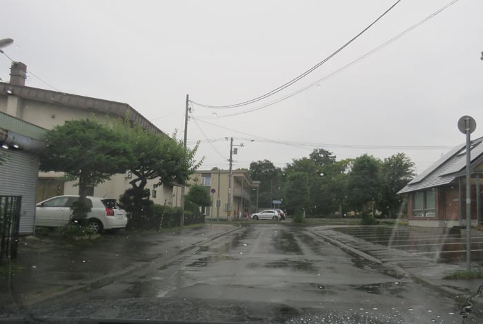 webnews今朝の北見／松浦水産駐車場裏の通り