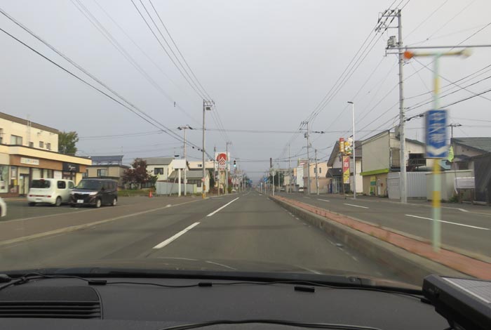 webnews今朝の北見／とん田通り、南大通り交差点から国道39号方向