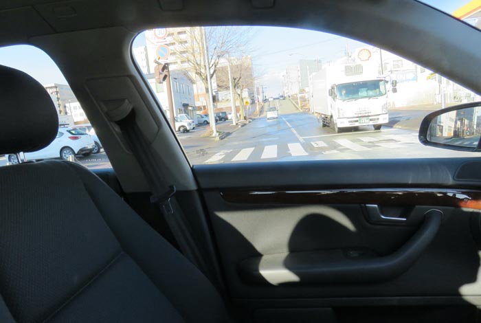 webnews今朝の北見/交差点を左に入ると北見赤十字病院方向