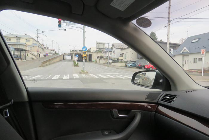 webnews今朝の北見/東9丁目歩道橋の交差点から左