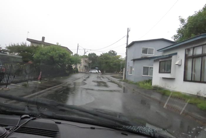 webnews今朝の北見／松浦水産駐車場裏の通り