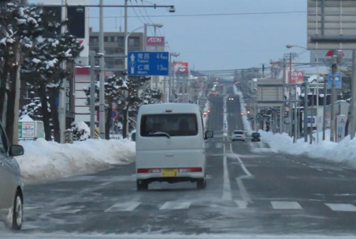 webnews今朝の北見／交差点から奥は常呂方面