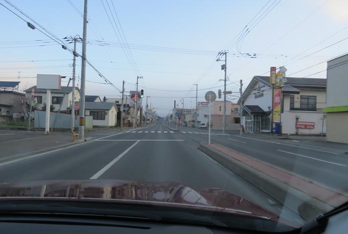 webnews今朝の北見／とん田通り、南大通り交差点から国道39号方向