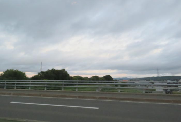 webnews今朝の北見／無加川橋から仁頃山方向