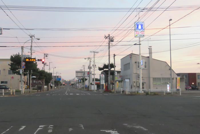 webnews今朝の北見/交差点から奥は常呂方面