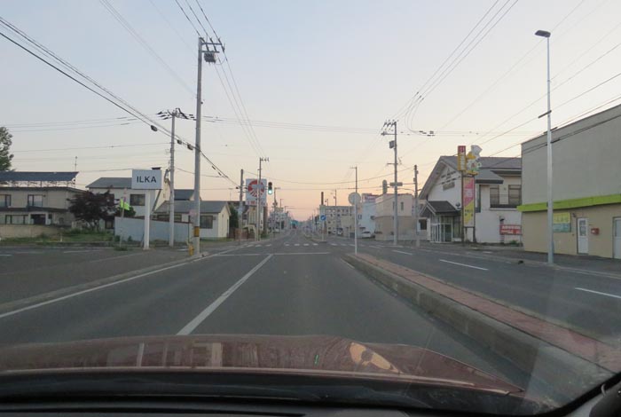 webnews今朝の北見／とん田通り、南大通り交差点から国道39号方向