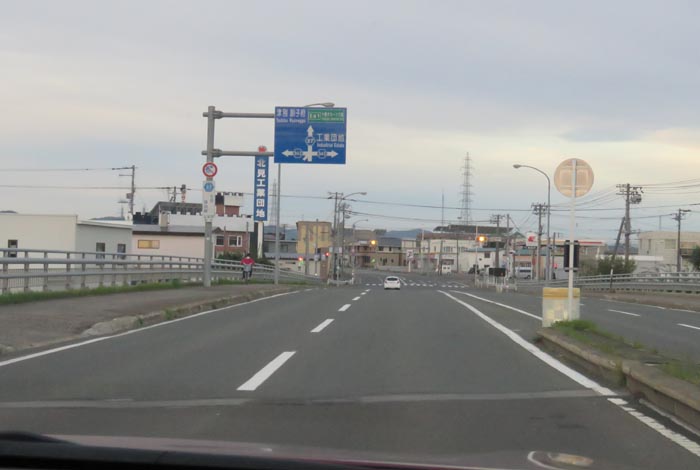 webnews今朝の北見／錦町の南岸通り交差点交差点