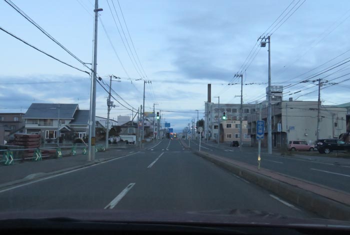 webnews今朝の北見/とん田通り、南大通り交差点から国道39号方向