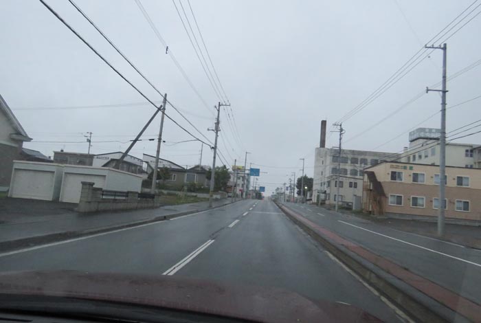 webnews今朝の北見／とん田通り、南大通り交差点から国道39号方向