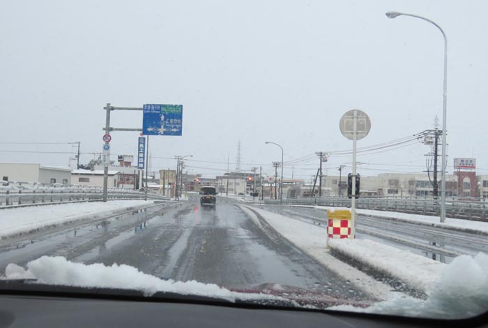 webnews今朝の北見／錦町の南岸通り交差点交差点