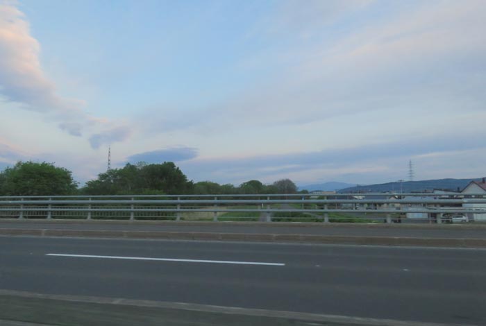 webnews今朝の北見／無加川橋から仁頃山方向