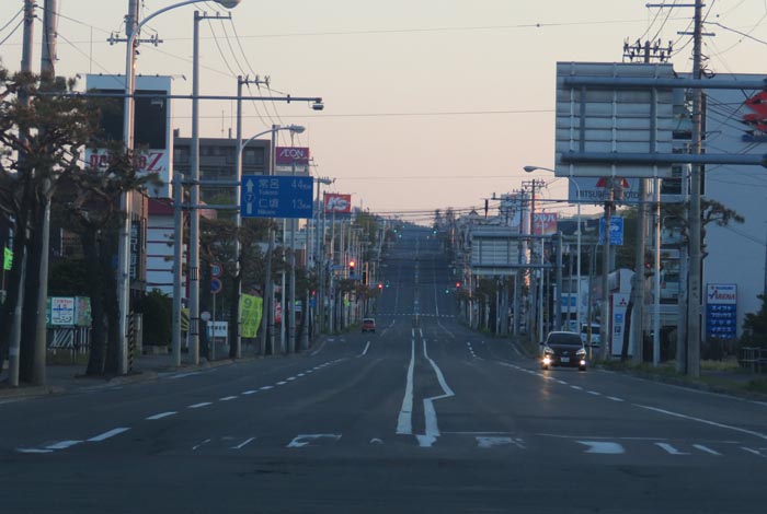 webnews今朝の北見/交差点から奥は常呂方面