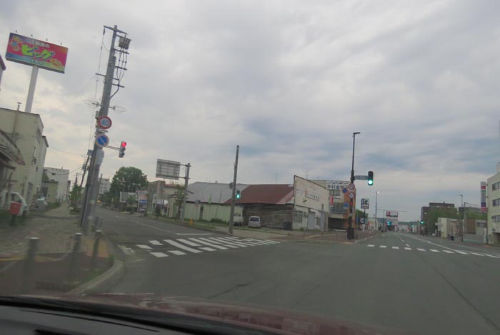 webnews今朝の北見/交差点から北4条通り側のパレスビル方向
