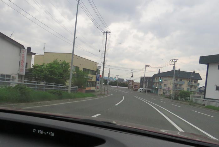 webnews今朝の北見/無加川橋を渡り南大通り交差点方向