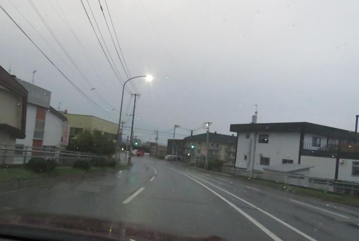 webnews今朝の北見/無加川橋を渡り南大通り交差点方向