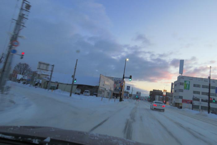 webnews�����̖k���^�����_����k�S��ʂ葤�̃p���X�r������