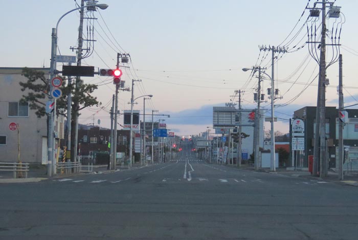 webnews今朝の北見/交差点から奥は常呂方面