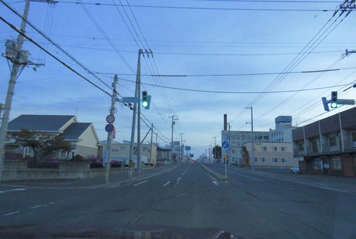 webnews今朝の北見/とん田通り、南大通り交差点から国道39号方向