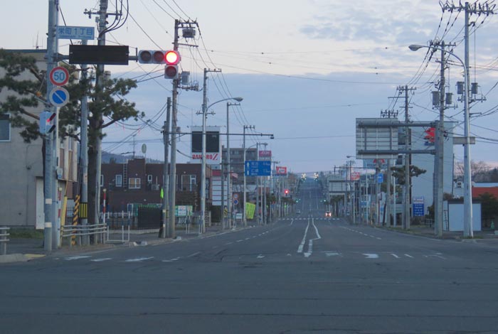 webnews今朝の北見/交差点から奥は常呂方面